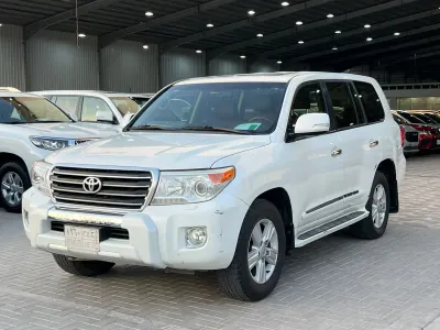 2014 Toyota Land Cruiser GXR