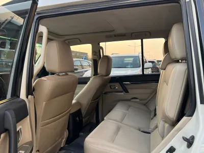 2018 Mitsubishi Pajero