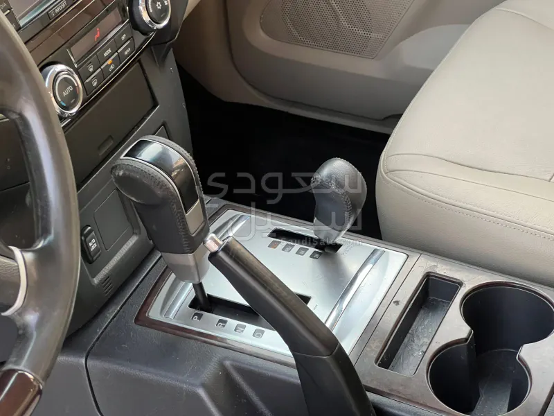 2020 Mitsubishi Pajero