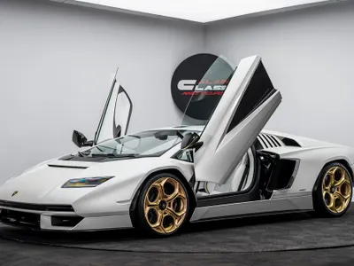 2022 Lamborghini countach standard