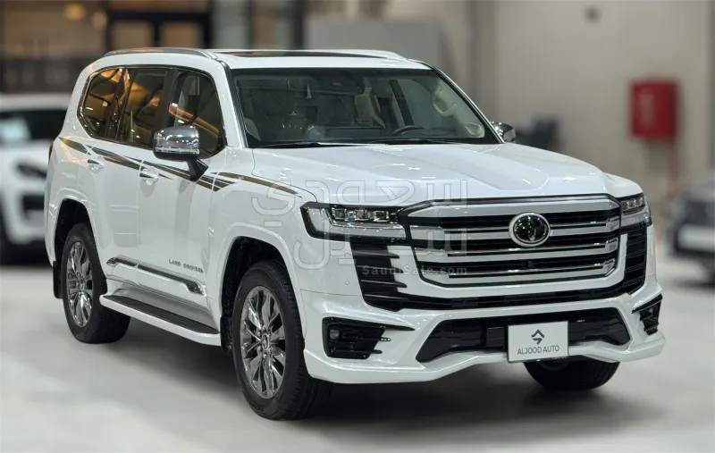 2024 Toyota Land Cruiser VX  S