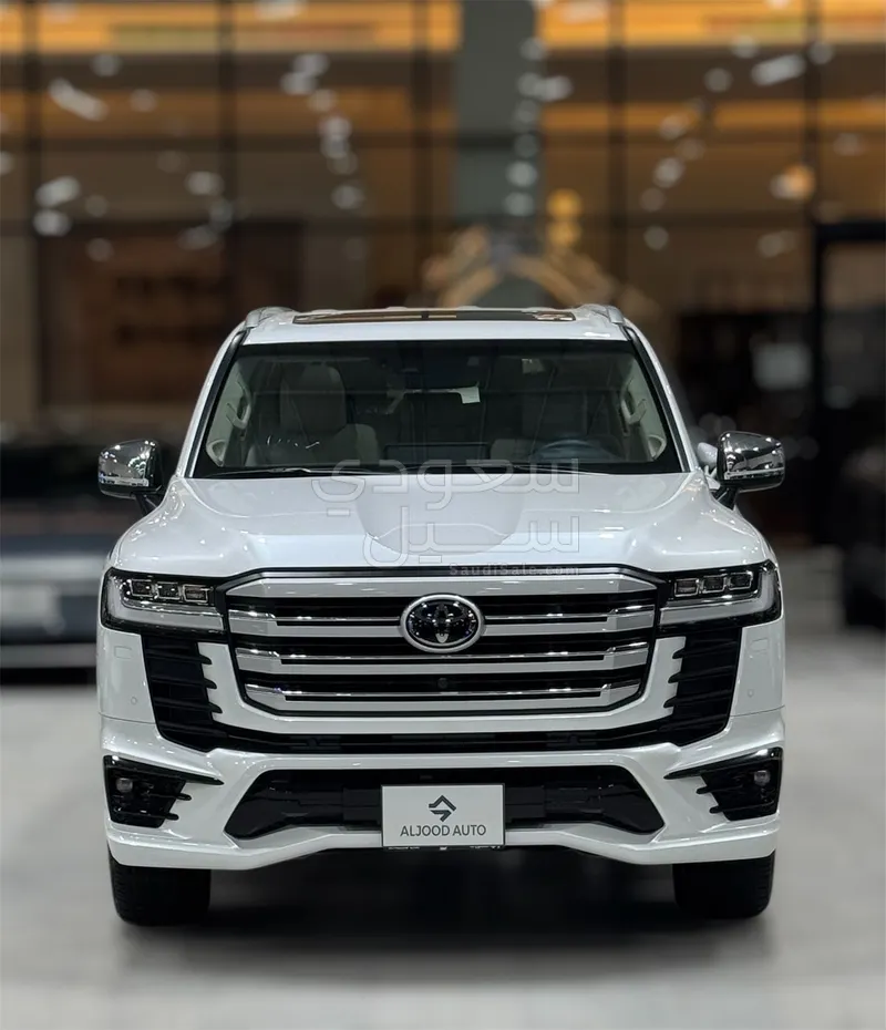 2024 Toyota Land Cruiser VX  S