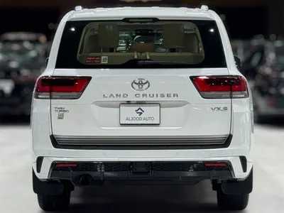 2024 Toyota Land Cruiser VX  S