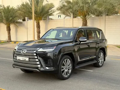 2022 Lexus LX 600 vip