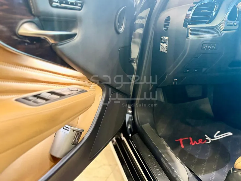 2022 Lexus LS 500