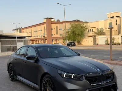 2025 BMW M Series M5