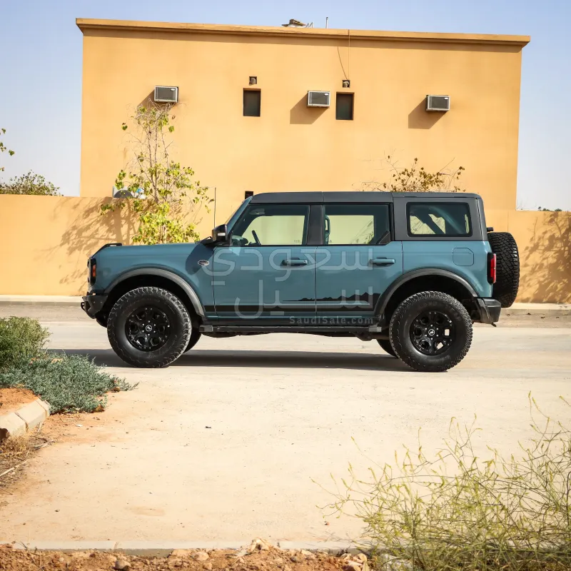 2021 Ford Bronco wild trak