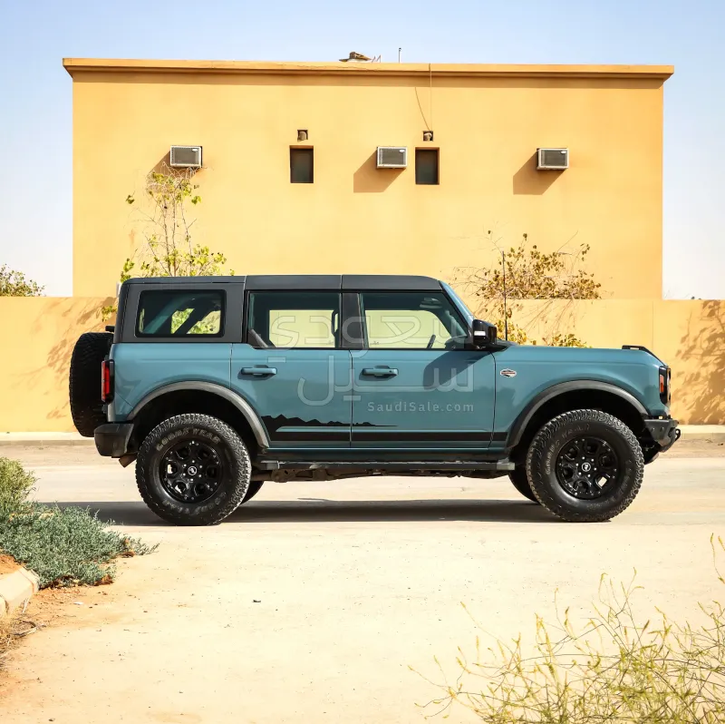 2021 Ford Bronco wild trak