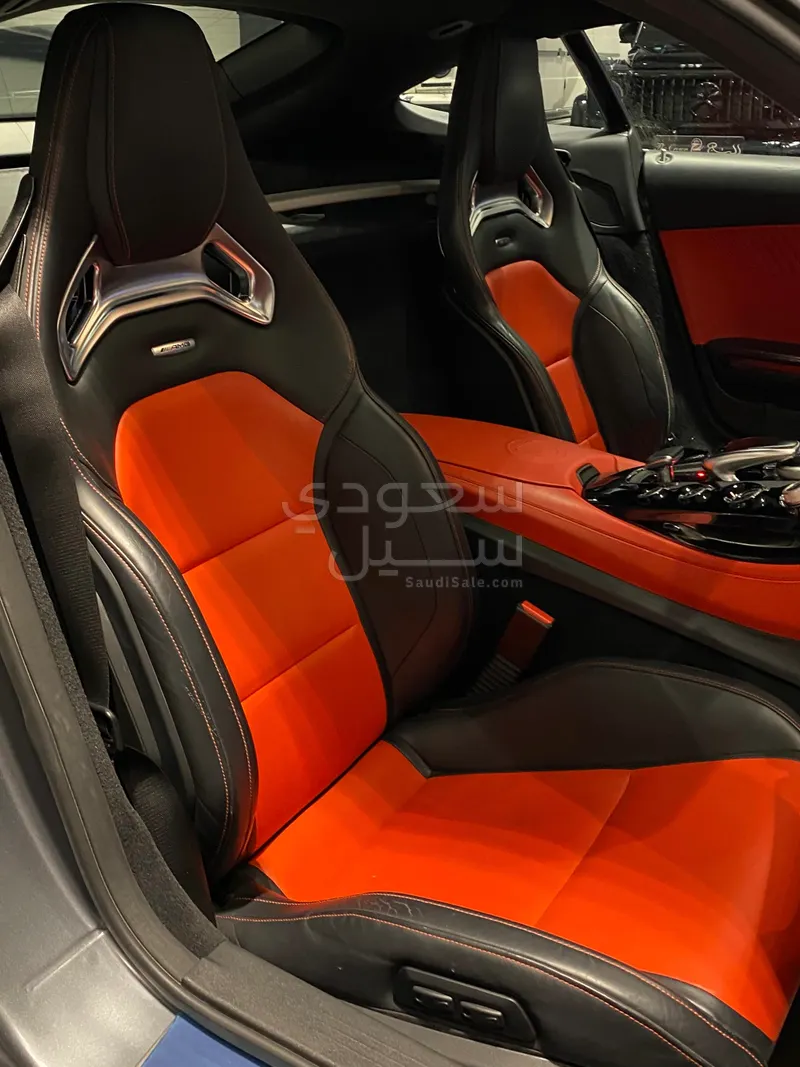 2016 Mercedes-Benz GT