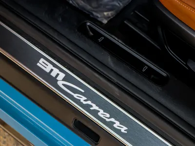 2025 Porsche 911 Carrera