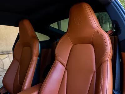 2025 Porsche 911 Carrera