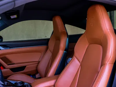 2025 Porsche 911 Carrera