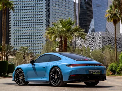 2025 Porsche 911 Carrera