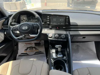 2024 Hyundai Elantra