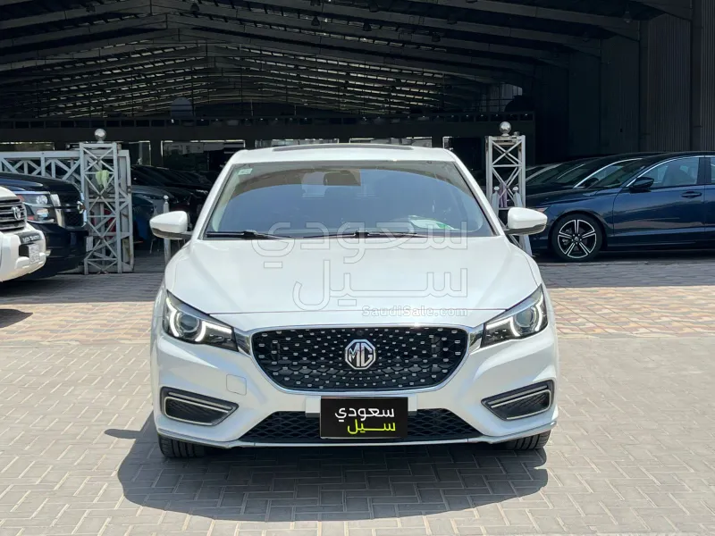 2020 MG Mg6