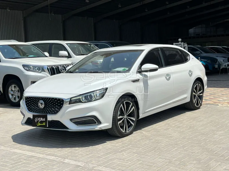 2020 MG Mg6