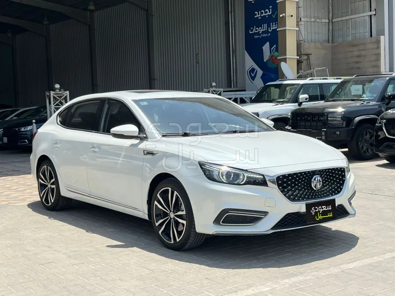 2020 MG Mg6