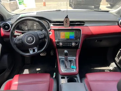 2020 MG Mg6