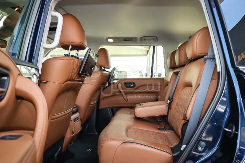 2022 Infiniti QX 80