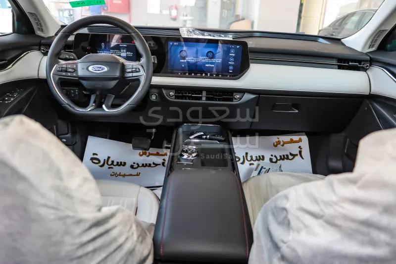2025 فورد توروس