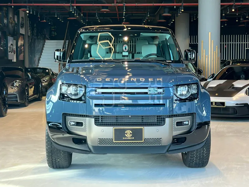 2025 Land Rover Defender 90