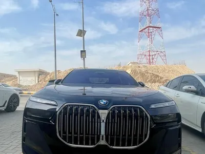2024 بي ام دبليو الفئة السابعة 735أي