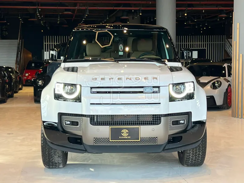 2025 Land Rover Defender 90
