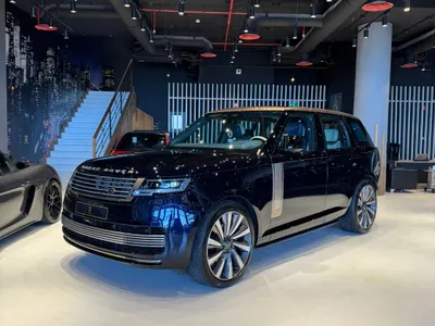 2025 Land Rover Range Rover SV Autobiography