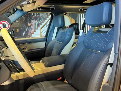 2025 Land Rover Range Rover SV Autobiography