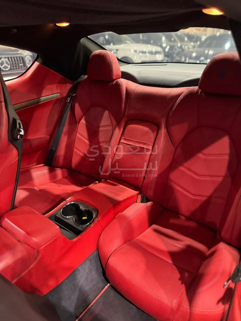 2015 Maserati Quattroporte