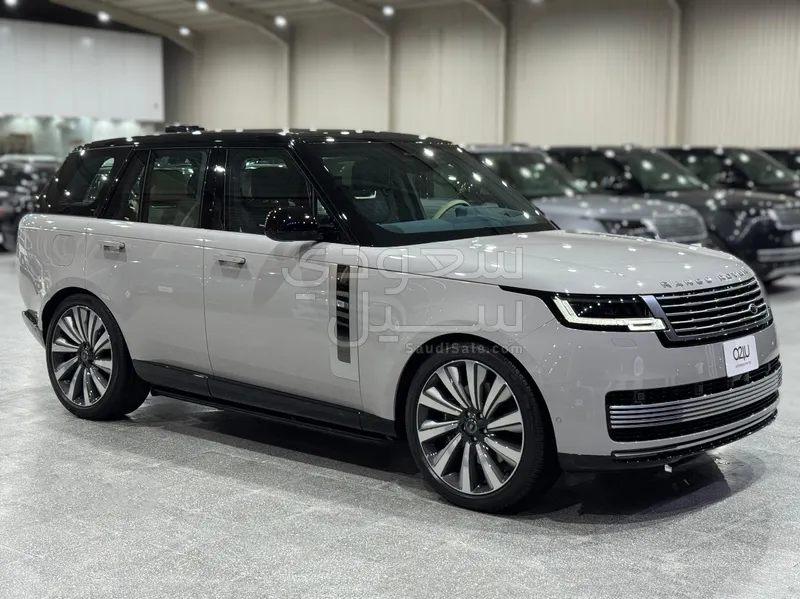 2025 Land Rover Range Rover SV Autobiography