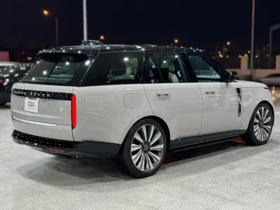 2025 Land Rover Range Rover SV Autobiography