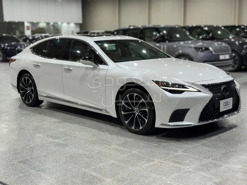 2022 Lexus LS 500