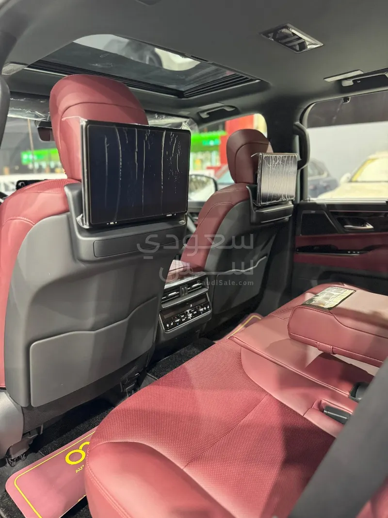 2024 Lexus LX 600