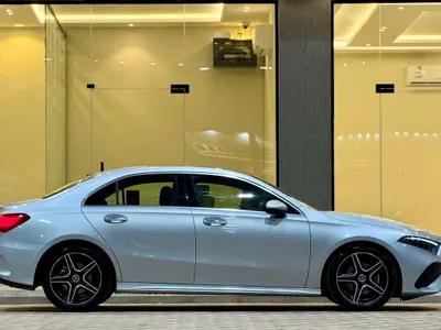 2025 Mercedes-Benz A 200