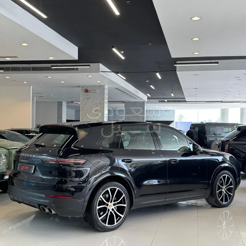2019 Porsche Cayenne S