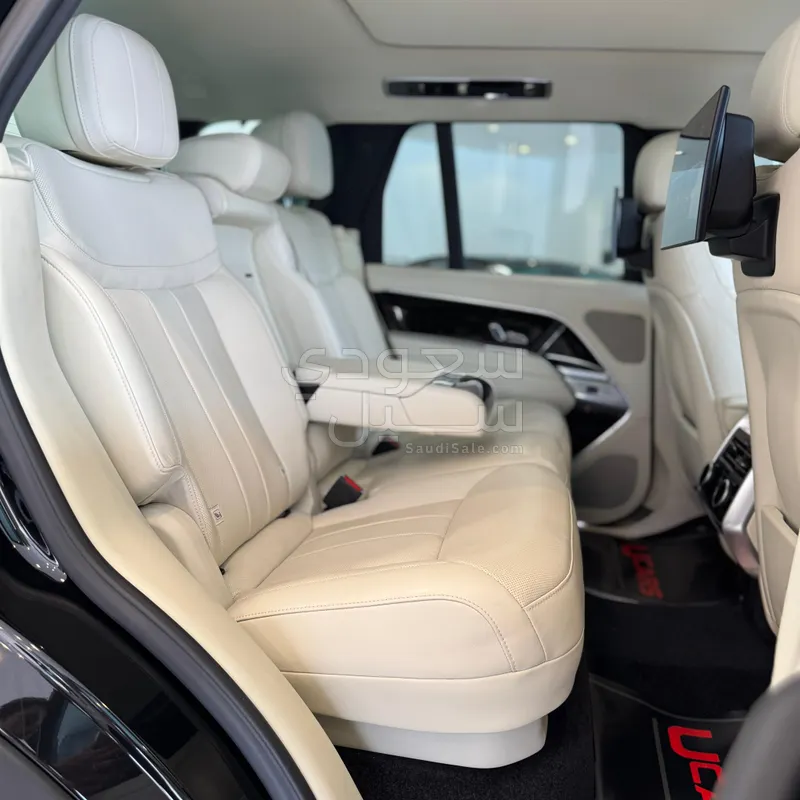 2023 Land Rover Range Rover HSE