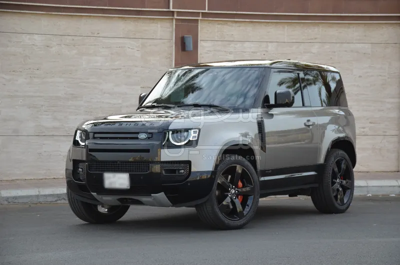 2025 Land Rover Defender X