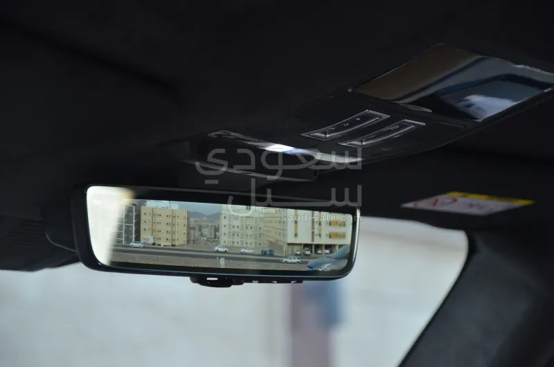 2025 Land Rover Defender X