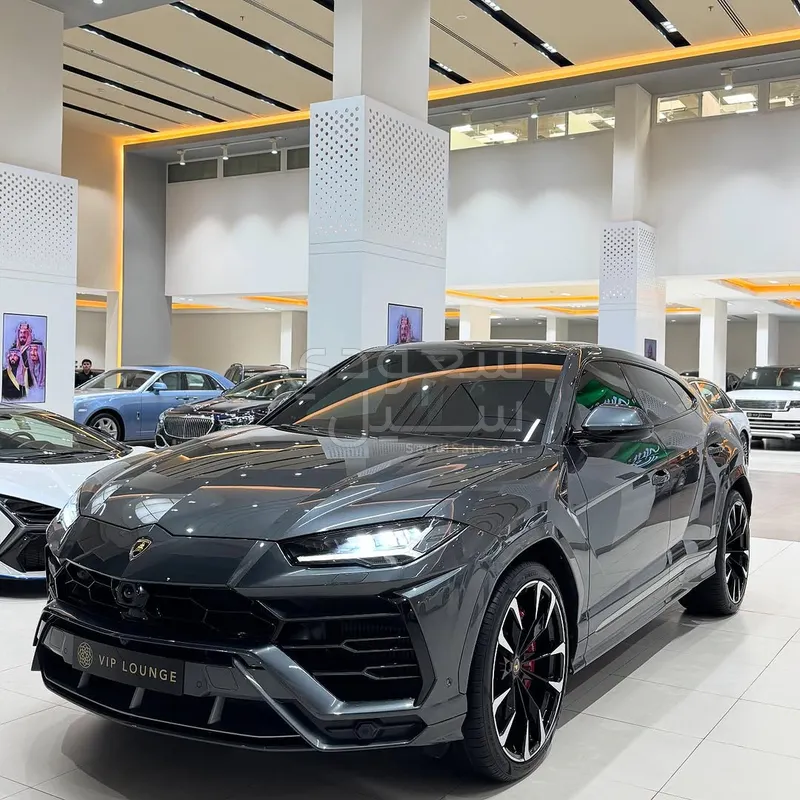 2020 لمبرجيني اوروس