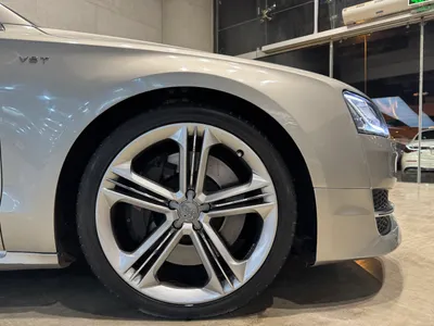 2017 Audi S8