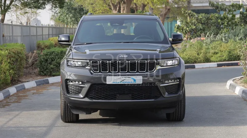 2024 Jeep Grand Cherokee Laredo