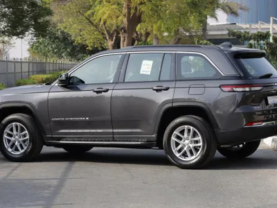 2024 Jeep Grand Cherokee Laredo