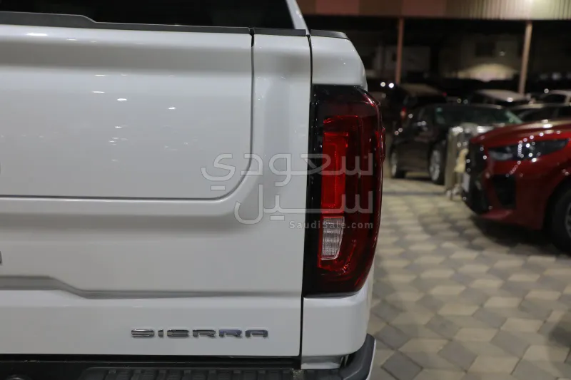 2024 GMC Sierra Denali ultimate