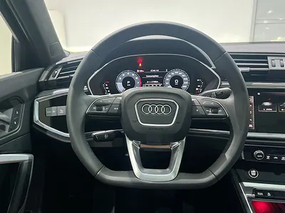 2024 Audi Q3 S Line