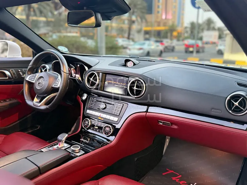 2019 Mercedes-Benz SL 400