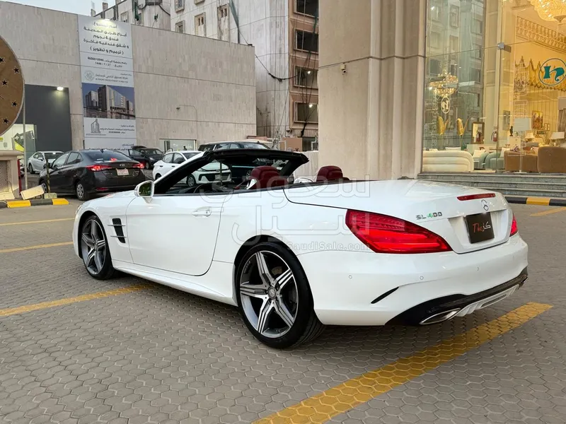 2019 Mercedes-Benz SL 400