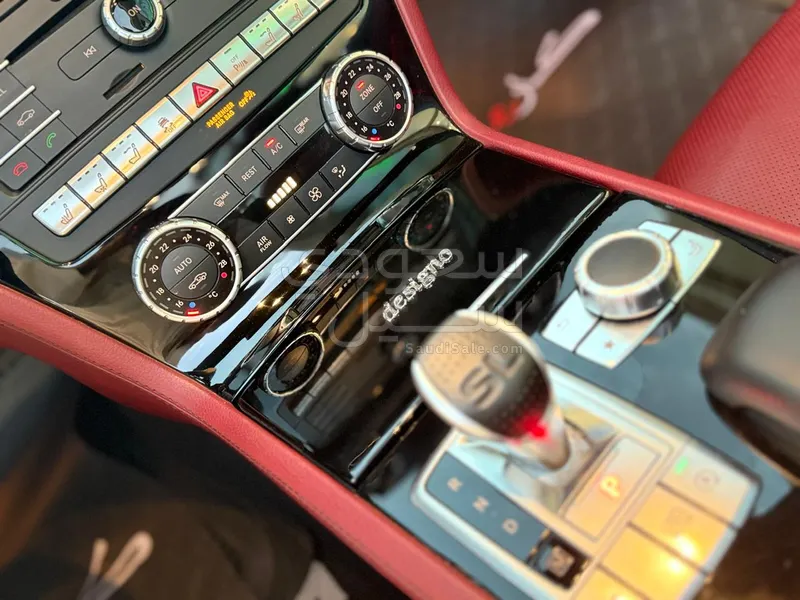 2019 Mercedes-Benz SL 400
