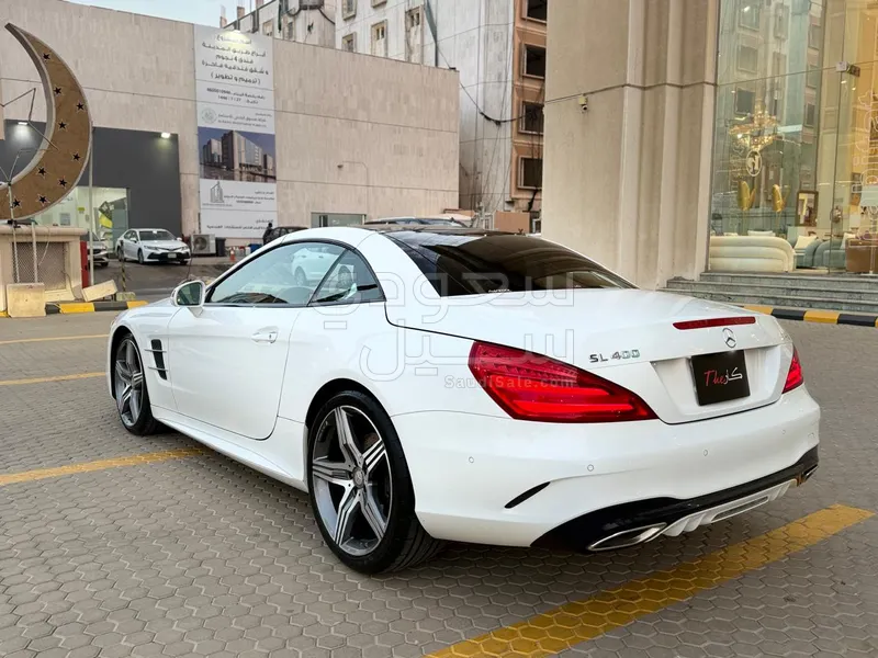 2019 Mercedes-Benz SL 400