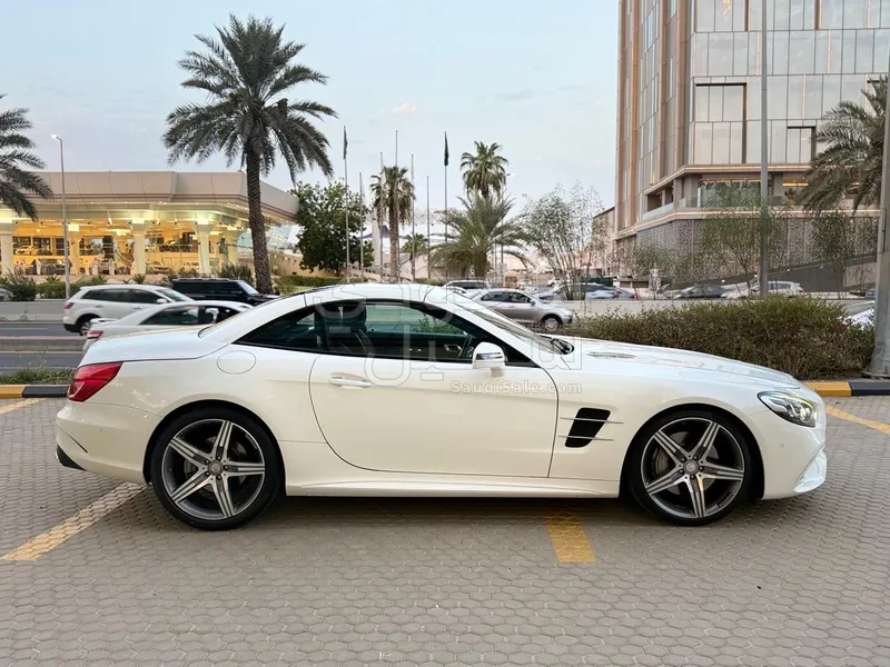 2019 Mercedes-Benz SL 400